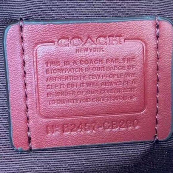 Coach red cherry print bag, size 24 x 157 cm. - Picture 9 of 9